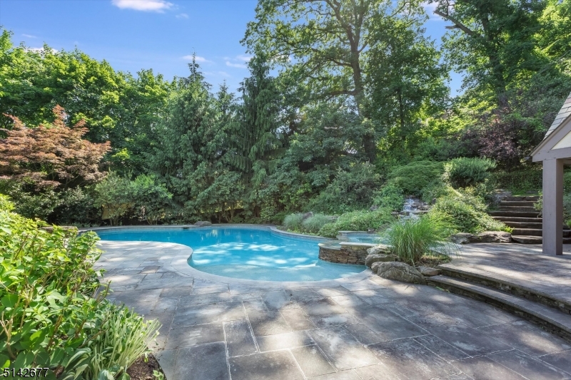 Mountain Historic - Residential