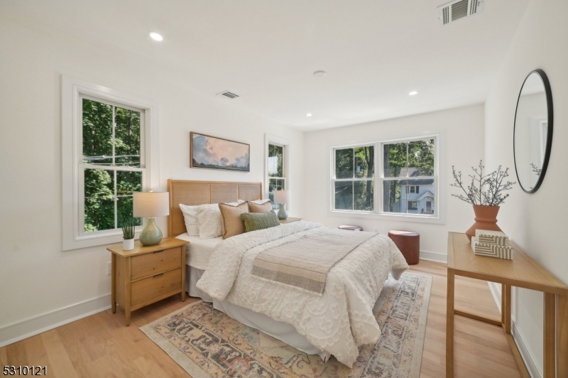 Upper Montclair - Residential