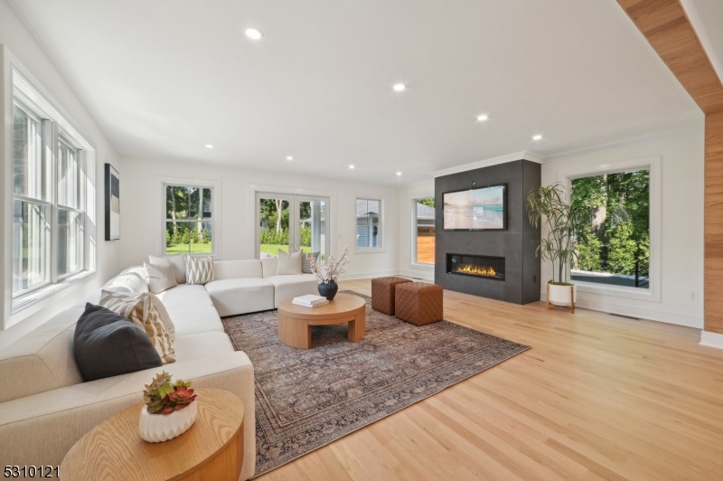 Upper Montclair - Residential