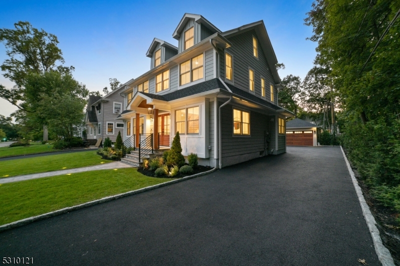 Upper Montclair - Residential