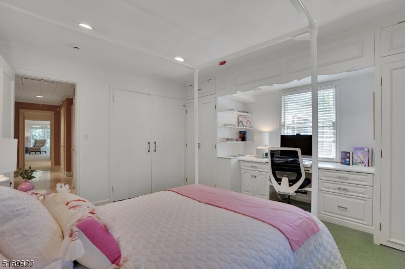 DEERFIELD - Residential