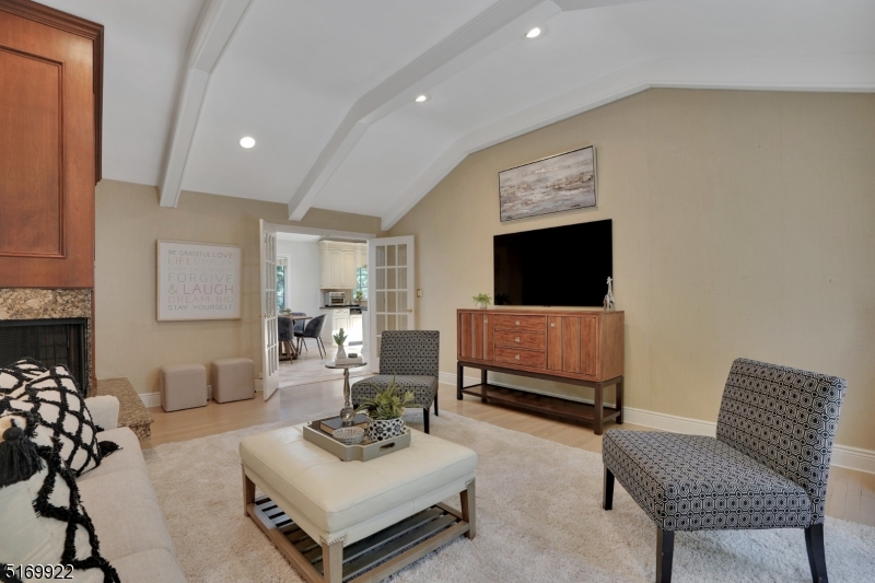 DEERFIELD - Residential