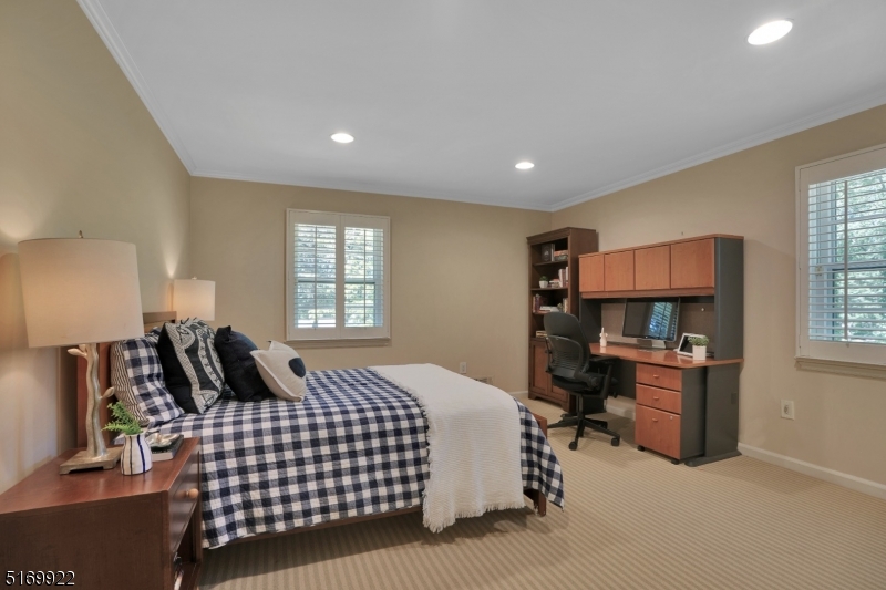 DEERFIELD - Residential