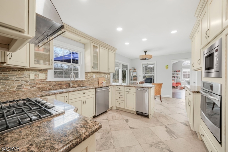 Burnham Park - Residential