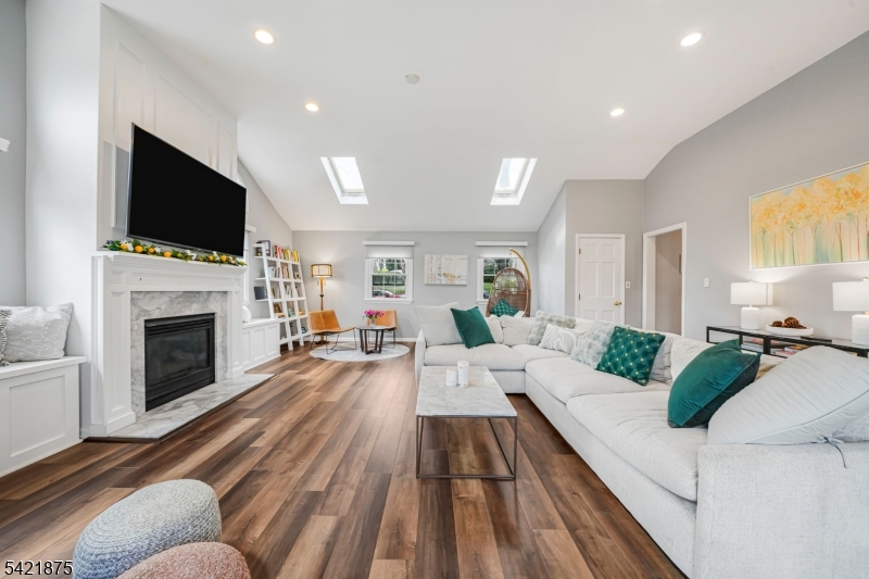 Burnham Park - Residential