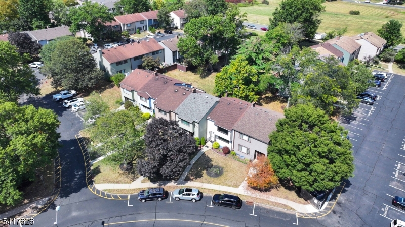 BROOKSIDE SQUARE - Residential