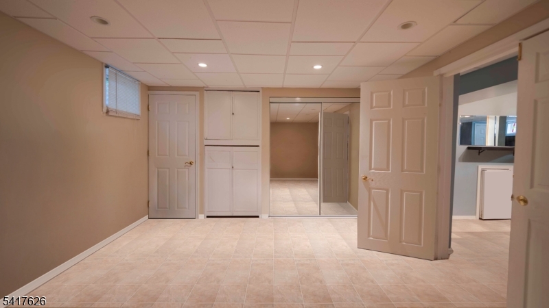 BROOKSIDE SQUARE - Residential