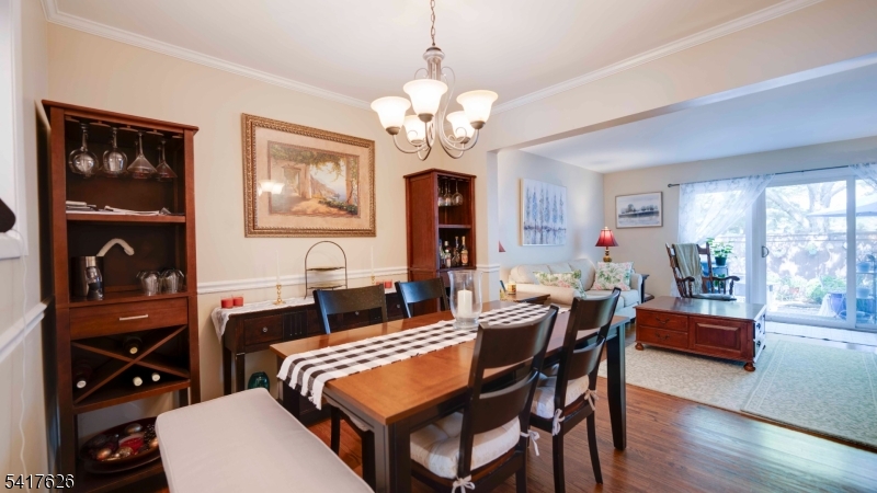 BROOKSIDE SQUARE - Residential