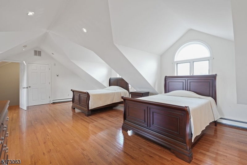 Cedar Lake - Residential