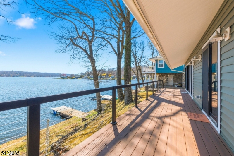 Lake Hopatcong Lake Front - Residential
