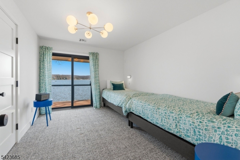 Lake Hopatcong Lake Front - Residential