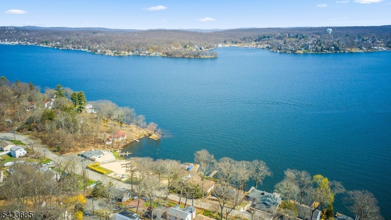 Lake Hopatcong Lake Front - Residential