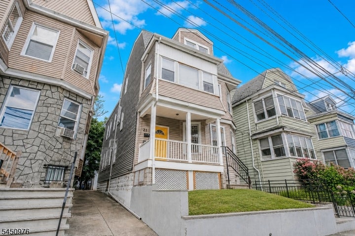 Photo 1 of 1 — 21 Gladstone Ave, Newark City, NJ 07106