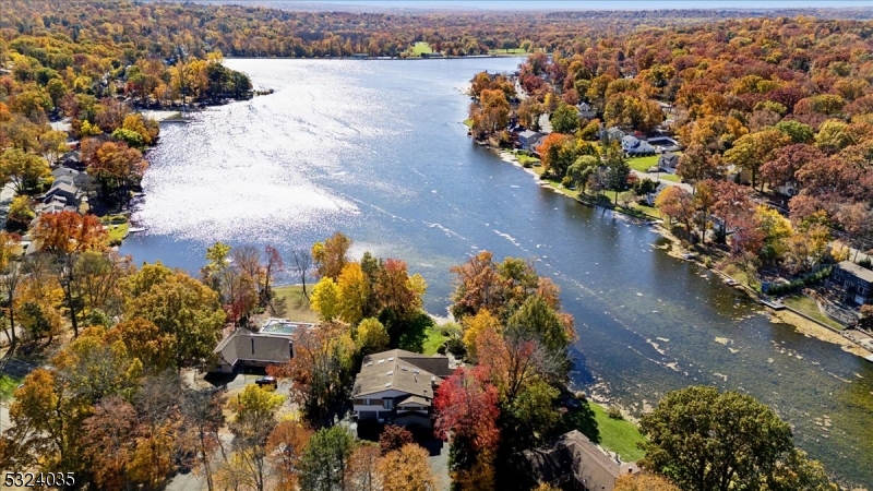 Lake Packanack - Residential