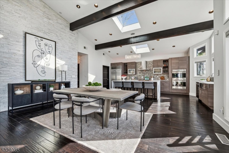 Lake Packanack - Residential