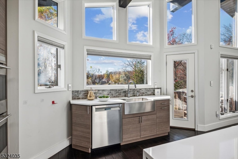 Lake Packanack - Residential