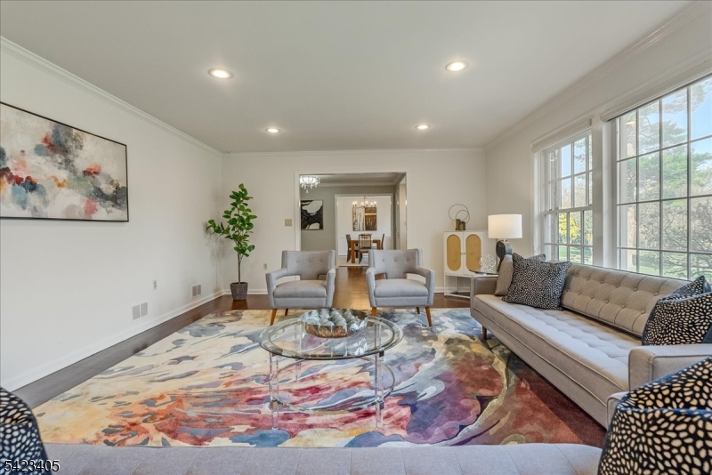 Llewelyn Park - Residential