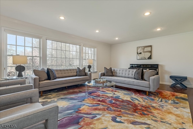 Llewelyn Park - Residential