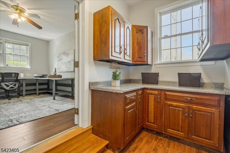 Llewelyn Park - Residential