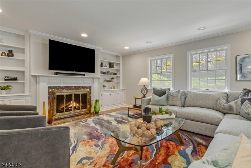 Llewelyn Park - Residential