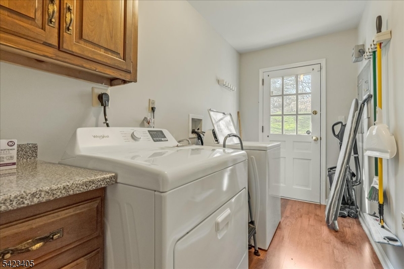 Llewelyn Park - Residential