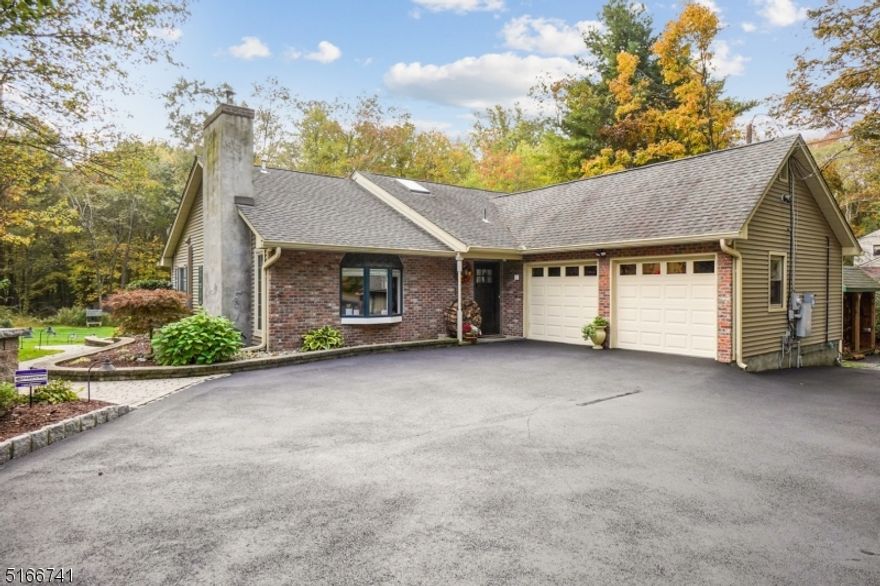 Don't miss this opportunity to grab this beautiful 3 bedroom home on over an acre of mainucured grounds. Perfect outdoor entertaining space with a deck, screened in porch and paver patio.  Stainless steel appliances, energy efficient solar panels (owned) and whole house generator.  This home is truly ready to move in and enjoy. Convenient for shopping and close to major highways.