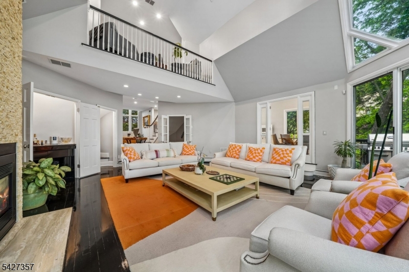 Kips Ridge - Residential