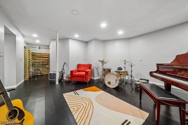 Kips Ridge - Residential