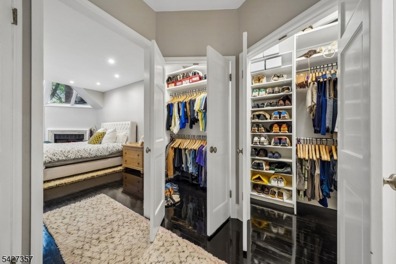 Kips Ridge - Residential