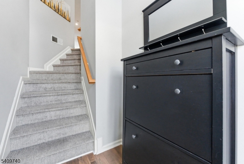 CAMBRIDGE HEIGHTS - Residential