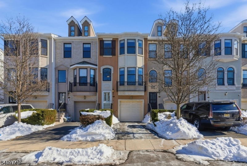 CAMBRIDGE HEIGHTS - Residential