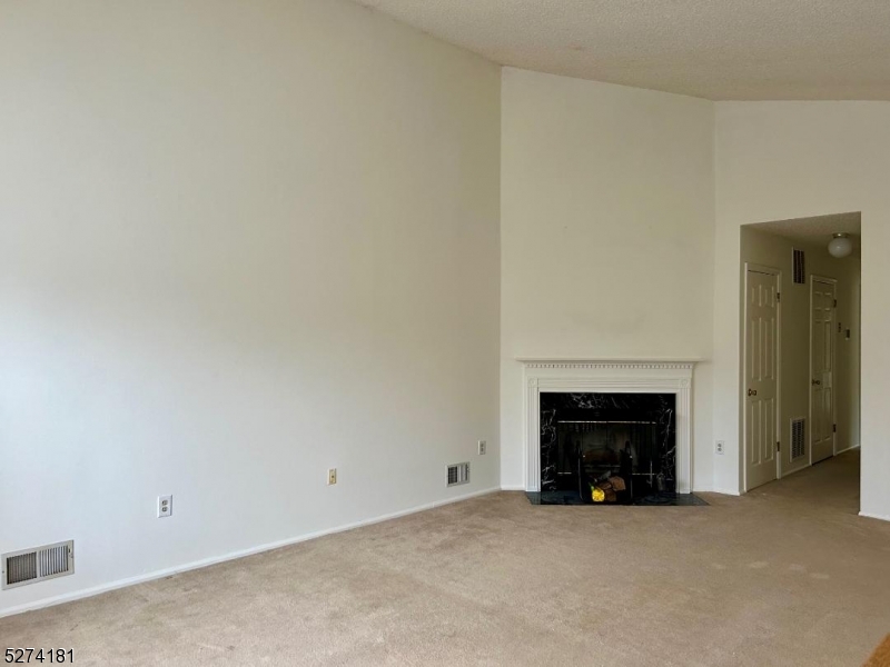 Society Hill VI - Residential Lease