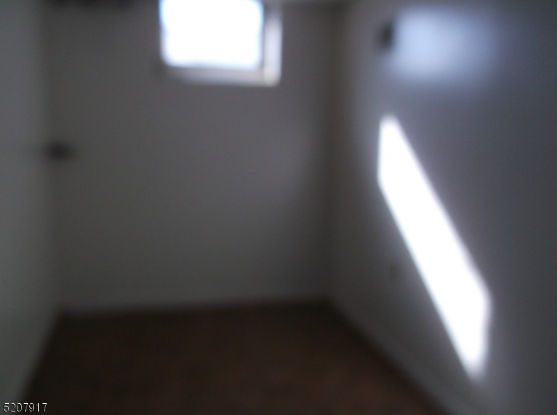 Lakeview - Commercial Sale