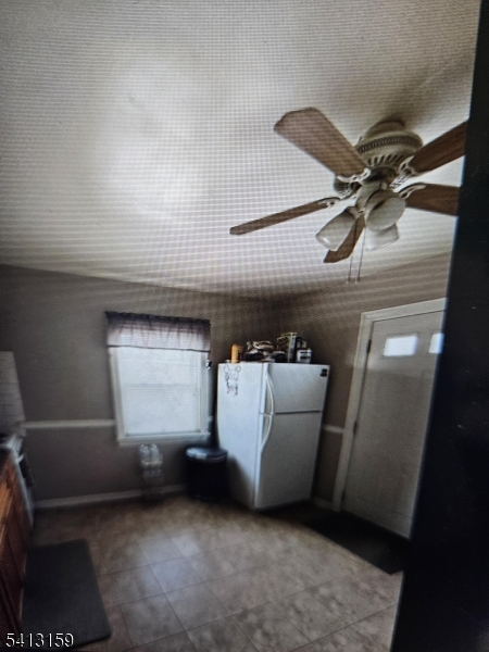 Lakeview - Commercial Sale