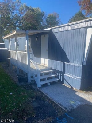 3260 US HIGHWAY 22 TRLR 19, BRANCHBURG, NJ 08876 - Image 4a90b0e949b0b5a41e8b6584f7a4d9ce/4079851940