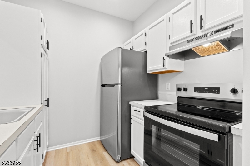 BALD EAGLE COMMONS - Residential