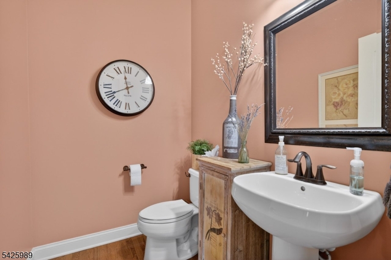 Lamberts Hill - Residential