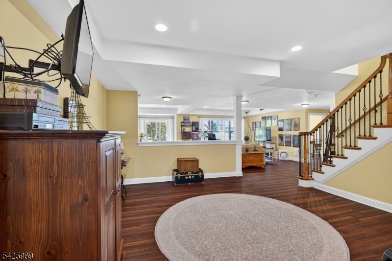 Lamberts Hill - Residential