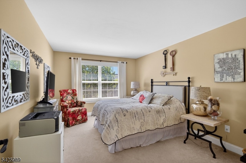 Lamberts Hill - Residential