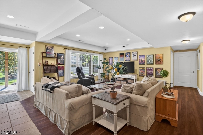 Lamberts Hill - Residential