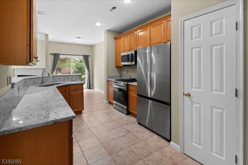 Montgomery Hills - Residential