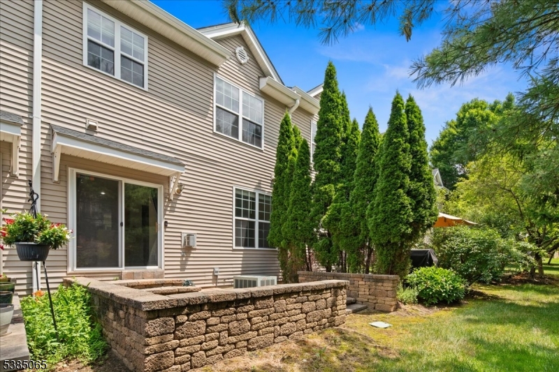 Montgomery Hills - Residential