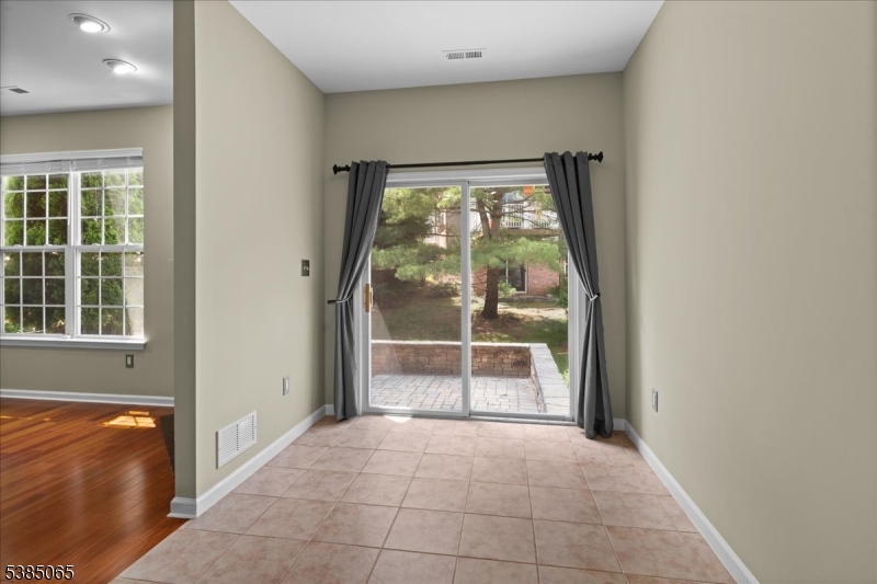 Montgomery Hills - Residential