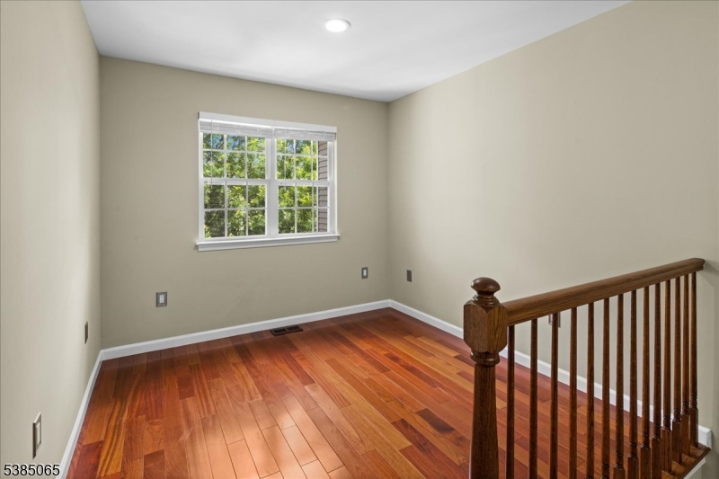 Montgomery Hills - Residential