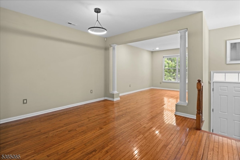 Montgomery Hills - Residential