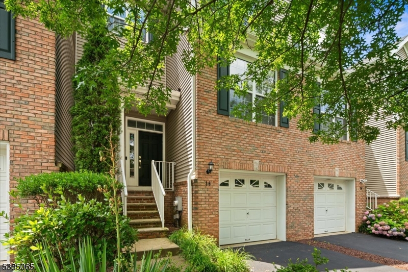 Montgomery Hills - Residential