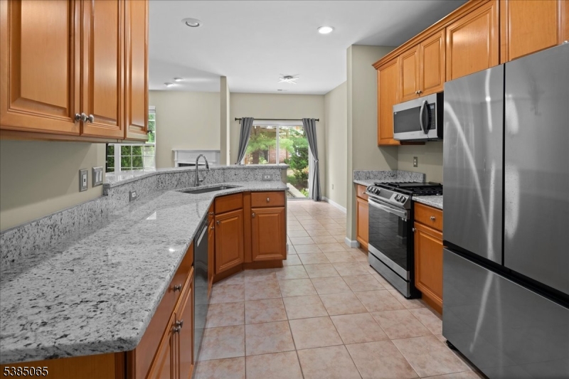 Montgomery Hills - Residential