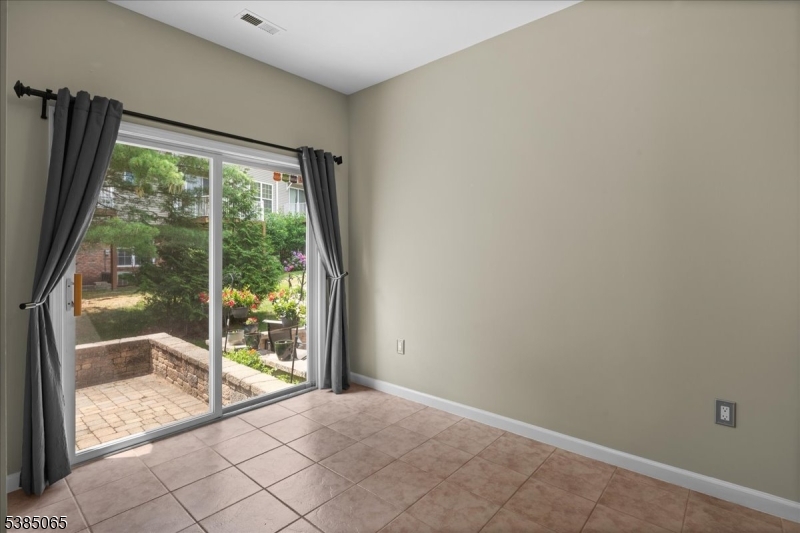 Montgomery Hills - Residential