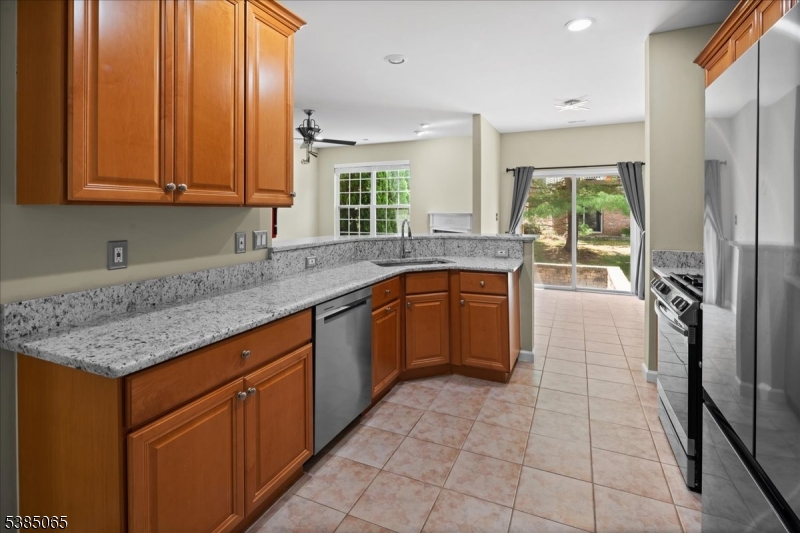 Montgomery Hills - Residential