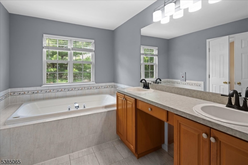 Montgomery Hills - Residential